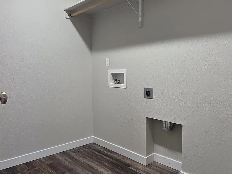 3313 S Daybreak Ave — Photo 20