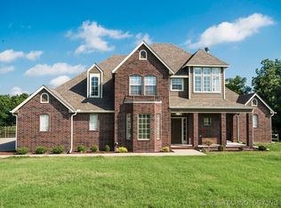 702 S Tall Chief Ave, Skiatook, OK 74070