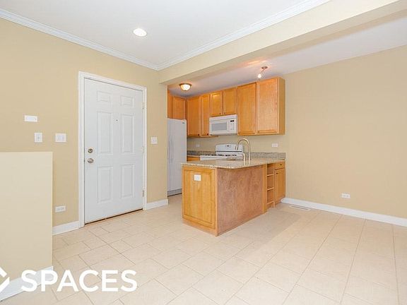 4th image of 2724 W Lunt Ave #2728N1