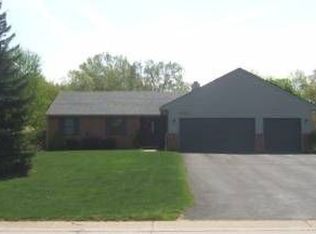 59657 Sunridge Dr, New Hudson, MI