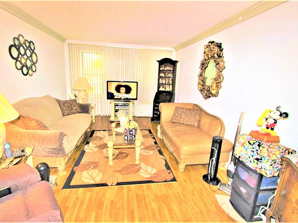 1st image of 2212 Plumb 1 St #1