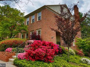 11401 Dorchester Ln, Rockville, MD 20852