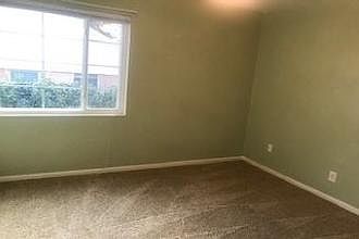 4th image of 2499 E Wilmington Ave