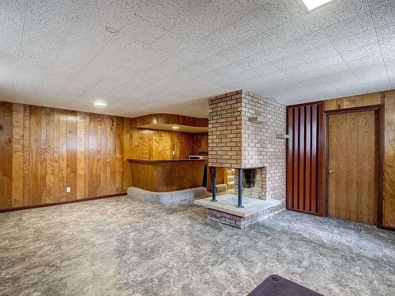 6311 Fir Tree Ave — Photo 17