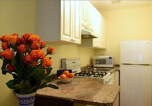 4th image of 135 W 28th St APT 5FW