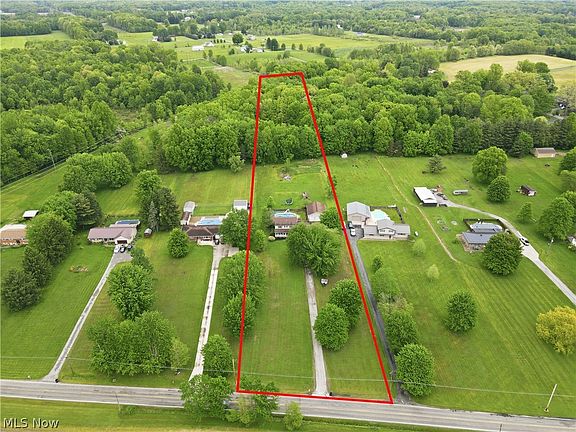 2nd image of 2697 Newton Tomlinson Rd