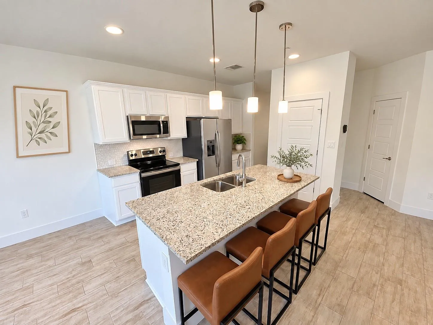 3 bed, 2.5 bath, 1738 sqft, $2,100 — Photo 2