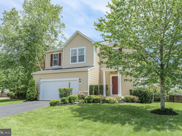 41 Ivy Spring Ln, Fredericksburg, VA 22406