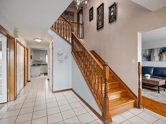 4th image of 12314 Funaro Cres