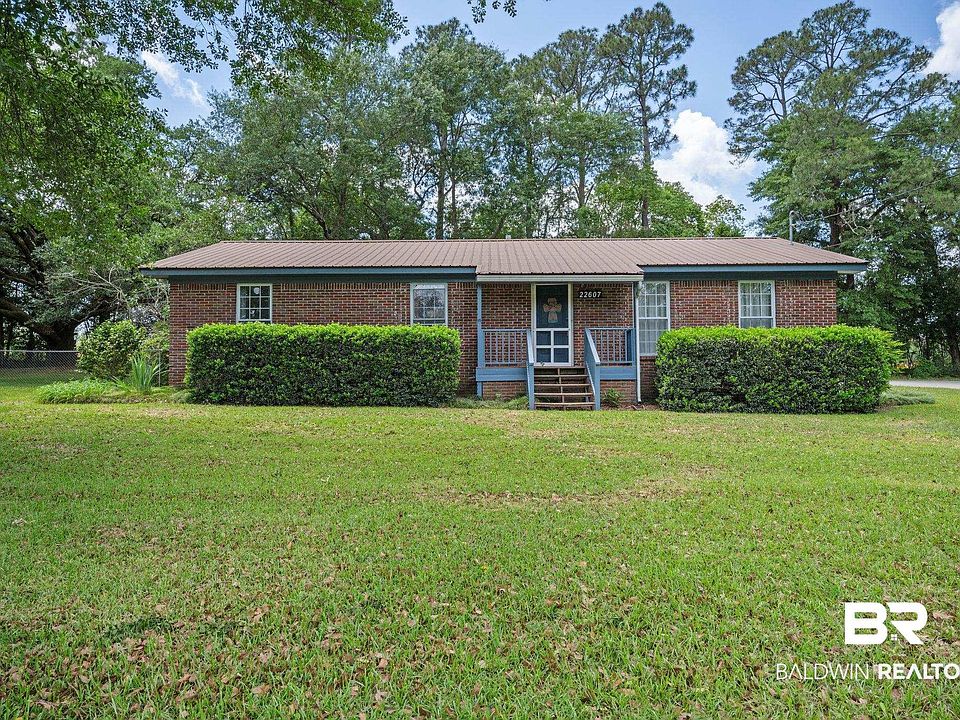 1st image of 22607 Circle Dr