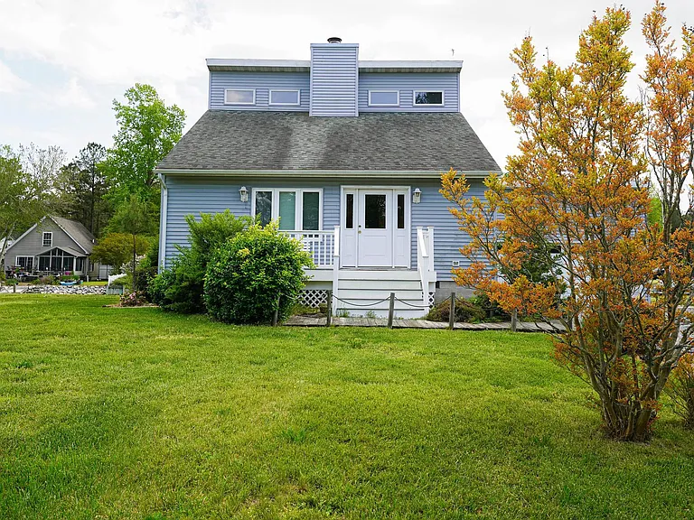 39028 Bayview W — Photo 2