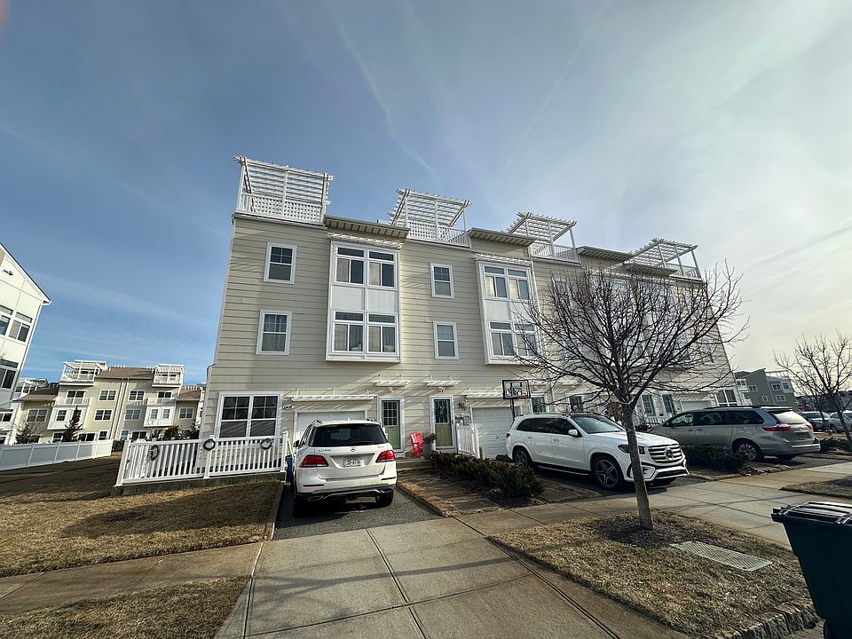 1st image of 6408 Ocean Ave S #B