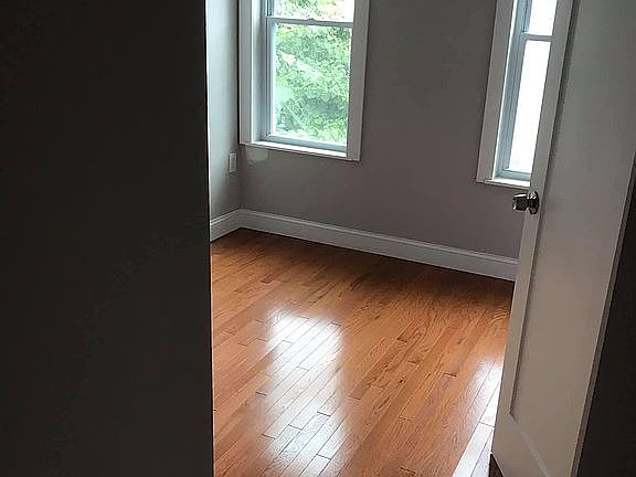3rd image of 1737 N Bambrey St