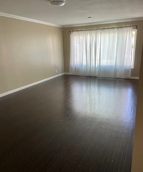Bridgeview Dr — Photo 4