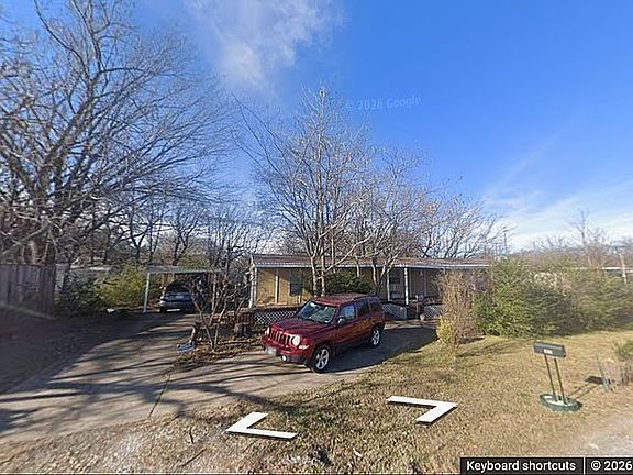 5th image of 200 Cobb Ave