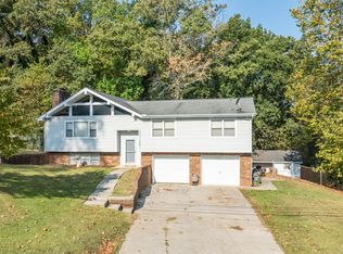 715 Greenwich Dr, Maryville, TN 37803