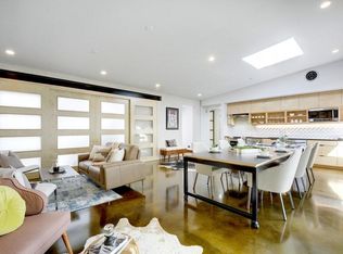 2010 Wright St, Austin, TX 78704