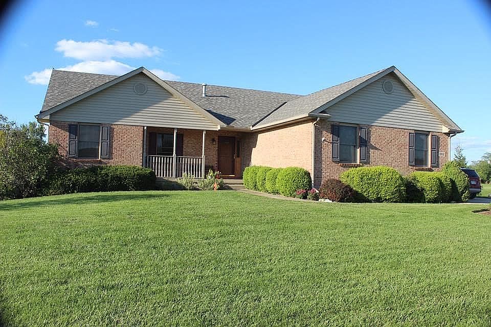 2nd image of 862 Nueway Dr