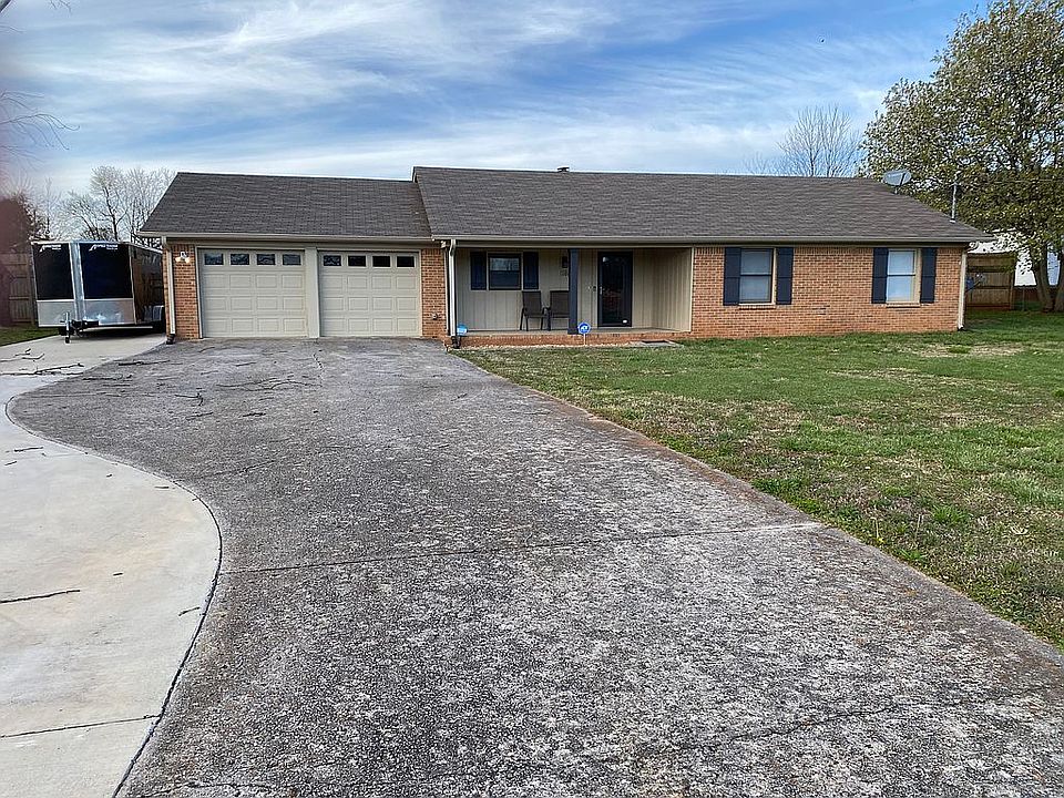 1st image of 107 Collins Ln