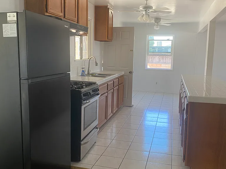 21109 S Van Deene Ave — Photo 5