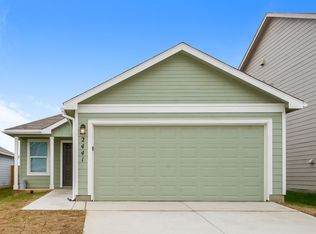 2441 Double Oak Dr, New Braunfels, TX 78130
