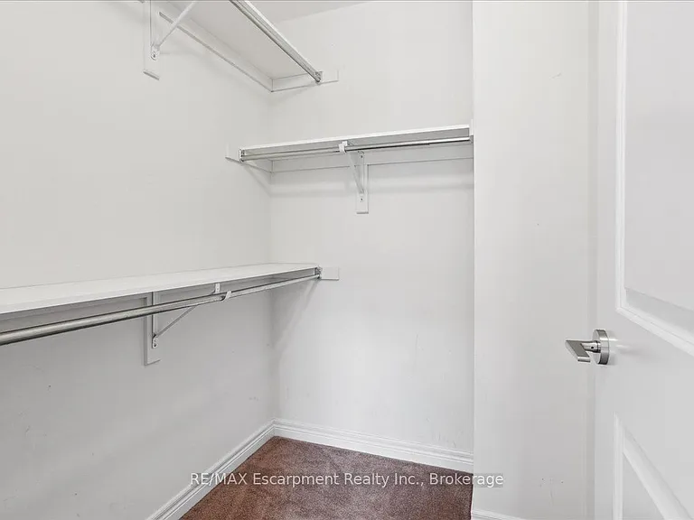2370 Khalsa Gate #211 — Photo 25
