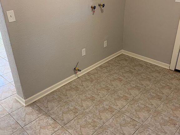 4th image of 6419 Eagle Pass St #A