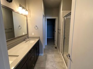 7050 W Alaska Dr, Lakewood, CO 80226
