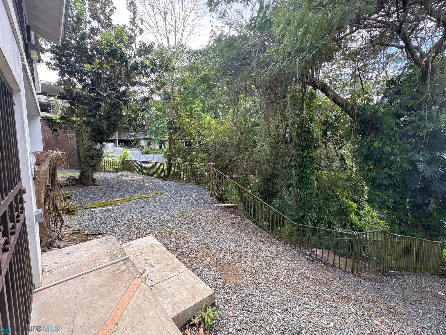1 bed, 1.0 bath, 700 sqft, $1,300 — Photo 3
