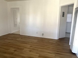 Victoria Ave 8454, South Gate, CA 90280