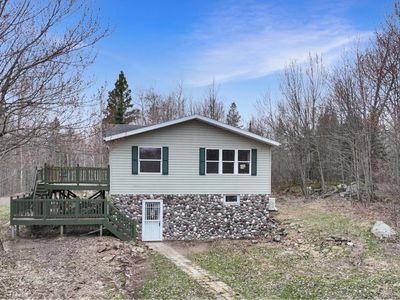 10810 S Riverside Dr, Sault Sainte Marie, MI, 49783