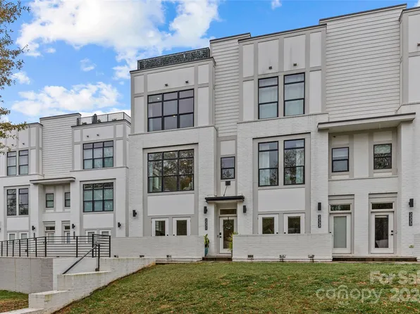 2331 Wesley Village Rd, Charlotte, NC 28208