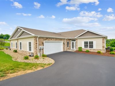 1015 Ashfield Way, Greensburg, PA, 15601