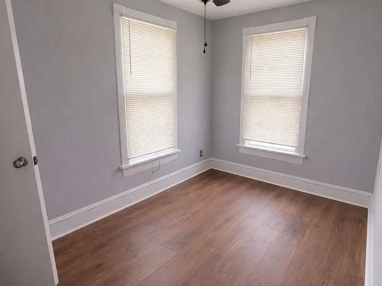 368 N Garfield Ave — Photo 9