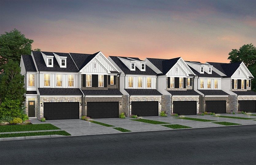 American Farmhouse 6-Unit Townhome