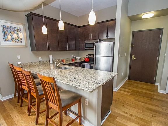 3rd image of 750 Prospect Ave E APT 704