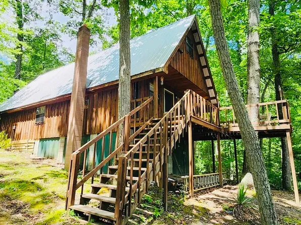 100 Cowboy Ln, Wellington, KY 40387