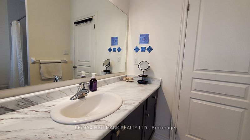 Aurora House for rent - 3 Bedrooms — photo 27