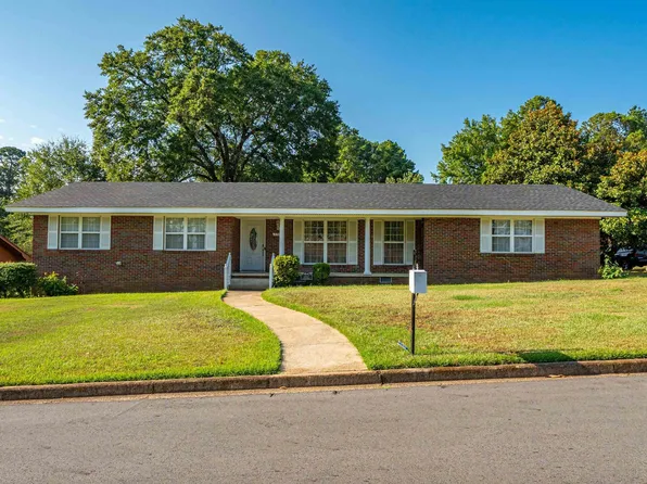 2717 Lynwood Dr, Arkadelphia, AR 71923