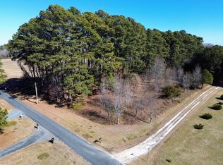 1 Scarborough Ln #1, Belle Haven, VA 23306