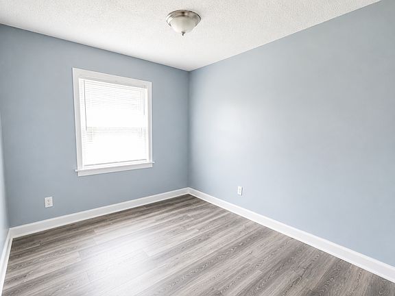 5th image of 8109 Cler Ave