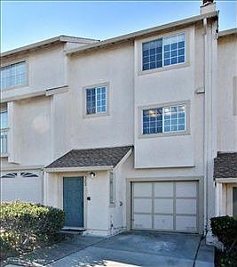 1st image of 322 Bayview Cir