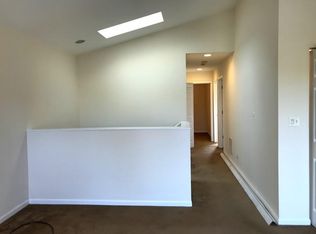 2832 N Damen Ave #2, Chicago, IL 60618