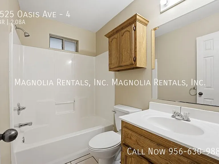 1525 Oasis Ave #4 — Photo 6