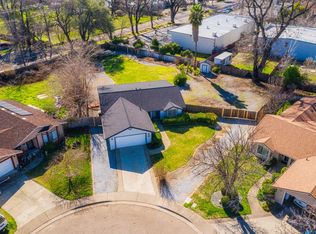 2523 Penelope St, Redding, CA 96001