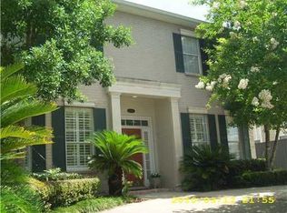 2413 Fagot Ave, Metairie, LA 70001