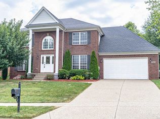 13016 Willow Forest Dr, Louisville, KY 40245