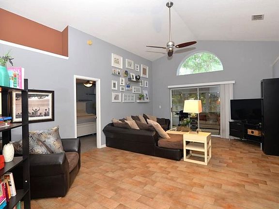 5th image of 4263 Shadow Creek Cir