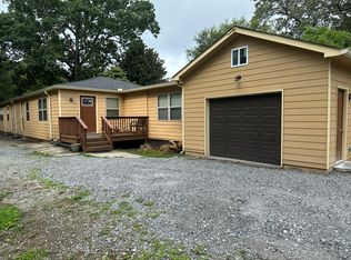 1385 Elizabeth Ln #200, Atlanta, GA