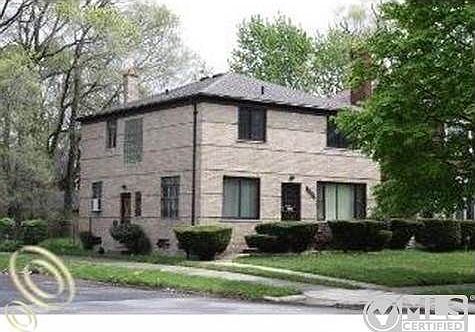 17218 Cherrylawn.jpg